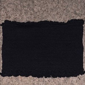 Black scrunched tube top